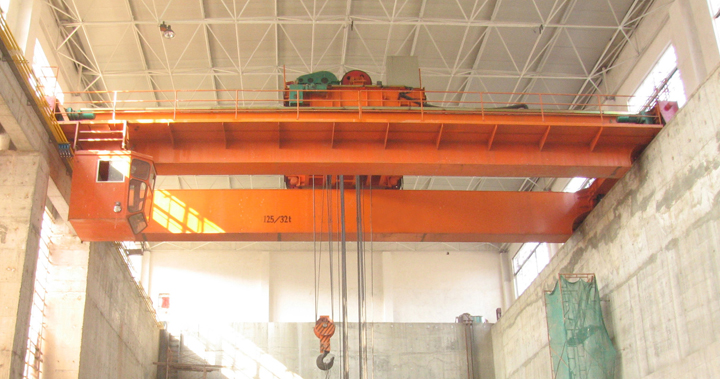 LD型電動(dòng)單梁起重機(jī) LD型電動(dòng)單梁起重機(jī)